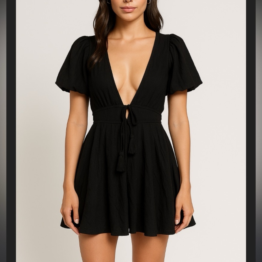 House of Harlow 1960 x Revolve Black Puff Sleeve Deep V Mini Dress Size 4